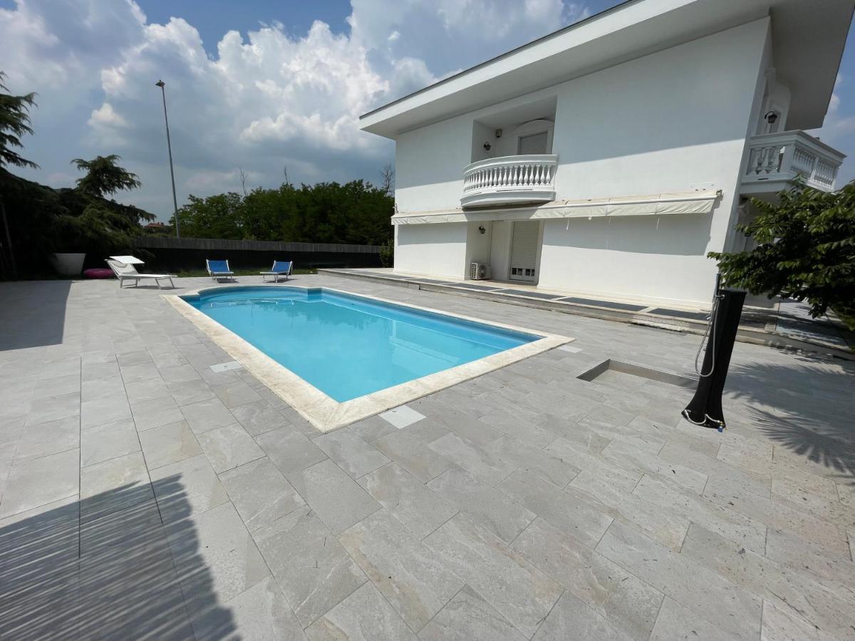 Ferienwohnung White House Lainate Exterior foto
